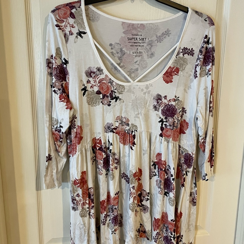 Criss-Cross Floral Torrid Top